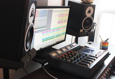 The 2026 Home Studio Blueprint: Best AI-Enhanced Podcast Equipment & Setup Guides for Beginners