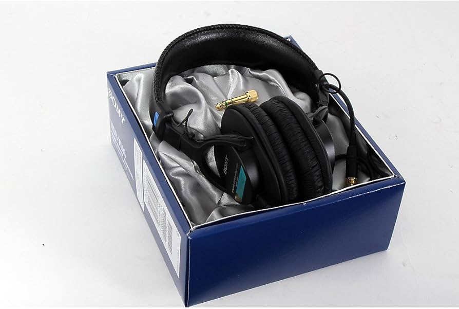 Sony MDR-7506 headphones